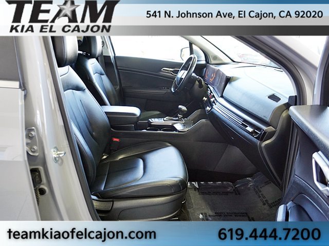 Certified 2026 Kia Sportage EX w/ EX Panorama Roof Package FWD image 12