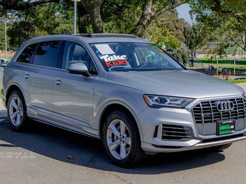 Used 2022 Audi Q7 3.0T Premium w/ Convenience Package image 4
