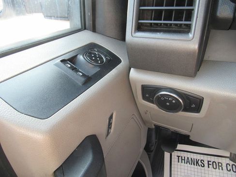 Used 2017 Ford F350 XL w/ Power Equipment Group RWD image 40