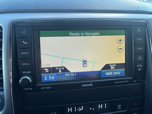 Used 2012 Jeep Grand Cherokee Laredo image 22