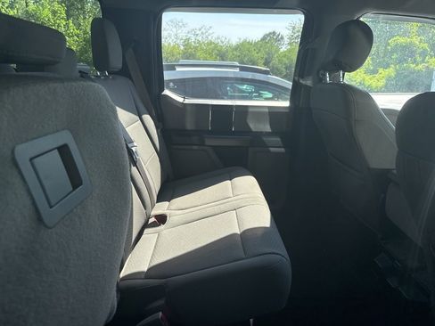 Used 2017 Ford F150 XLT image 13