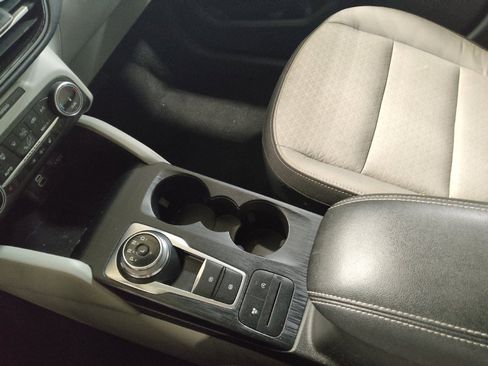 Used 2024 Ford Escape Active w/ Cold Weather Package FWD image 26