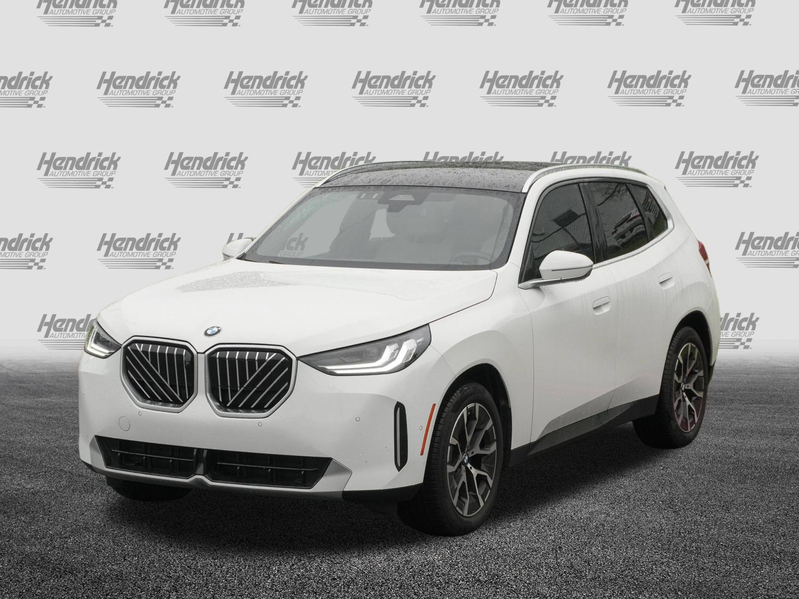 Used 2025 BMW X3 xDrive30i w/ Premium Package AWD/4WD image 5