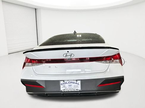 Certified 2025 Hyundai Elantra Sport image 6