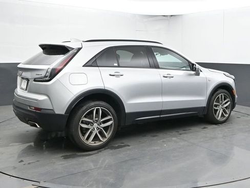 Used 2022 Cadillac XT4 Sport w/ Driver Awareness Package AWD/4WD image 11