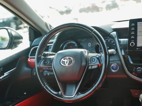 Used 2021 Toyota Camry XSE w/ Navigation Upgrade Package image 15