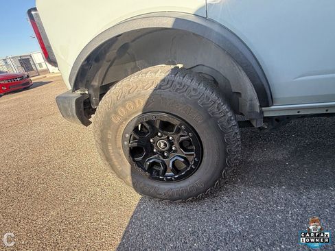 Used 2023 Ford Bronco Wildtrak AWD/4WD image 6