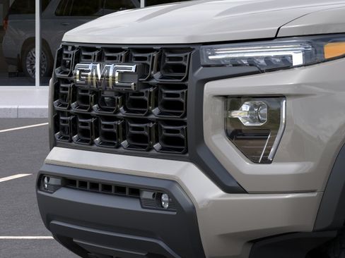 New 2026 GMC Canyon Elevation w/ Convenience Package RWD image 37