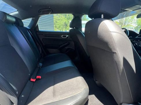 Used 2022 Honda Civic Sport image 11