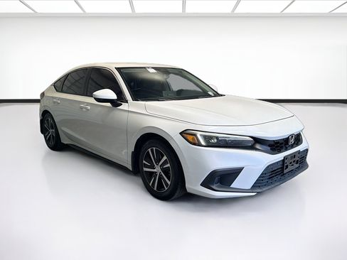 Used 2023 Honda Civic LX image 3