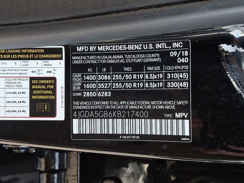 Certified 2019 Mercedes-Benz GLE 400 4MATIC image 28