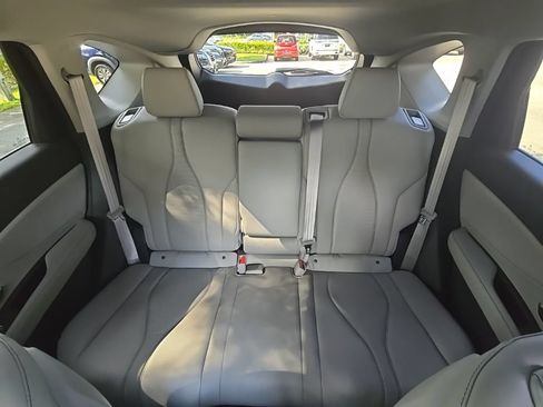 Used 2023 Acura RDX w/ Technology Package FWD image 30