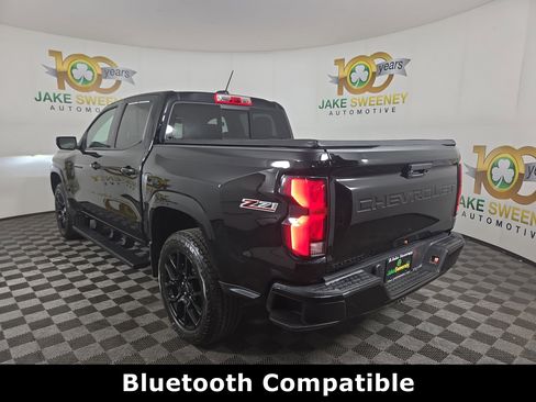 Used 2024 Chevrolet Colorado Z71 w/ LPO, Dark Essentials Package image 6