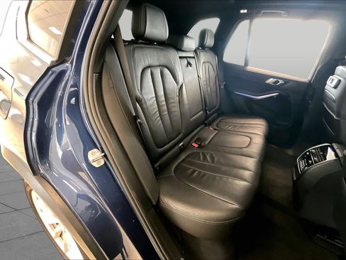 Used 2019 BMW X5 xDrive40i w/ Luxury Seating Package AWD/4WD image 20
