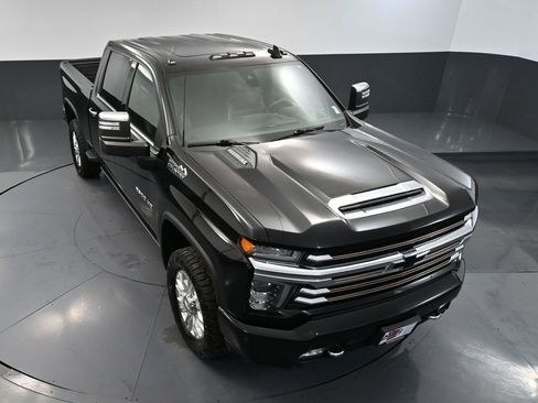 Used 2022 Chevrolet Silverado 2500 High Country w/ Z71 Off-Road Package AWD/4WD image 66
