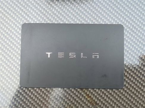 Used 2020 Tesla Model Y Long Range image 31