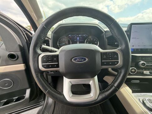Used 2024 Ford Expedition Max XLT AWD/4WD image 20