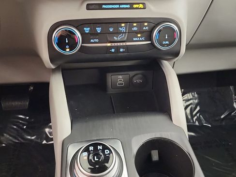 Certified 2024 Ford Escape Active FWD image 18