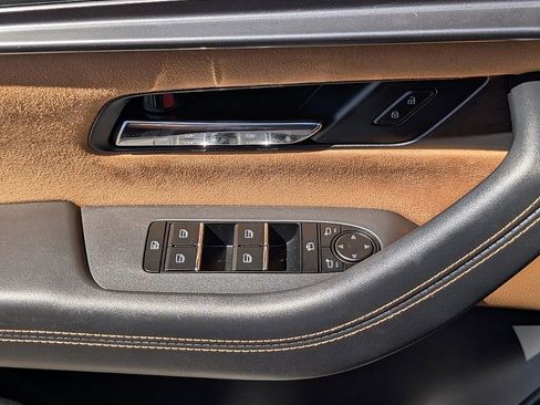 Certified 2025 MAZDA CX-70 3.3 Turbo S w/ Premium Plus image 28