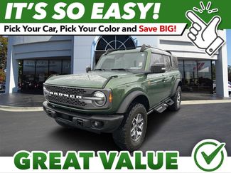 Used 2023 Ford Bronco Badlands video 1