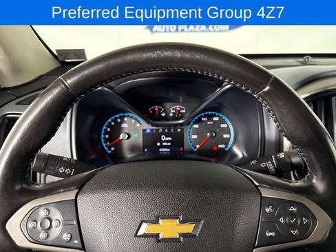 Used 2019 Chevrolet Colorado Z71 AWD/4WD image 11