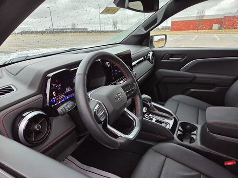 Used 2024 Chevrolet Colorado Z71 w/ Z71 Convenience Package 2 image 14