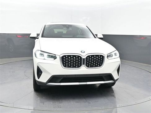 Used 2023 BMW X4 xDrive30i w/ Convenience Package image 36