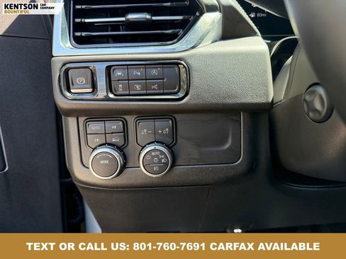 Used 2025 GMC Yukon XL Denali AWD/4WD image 17