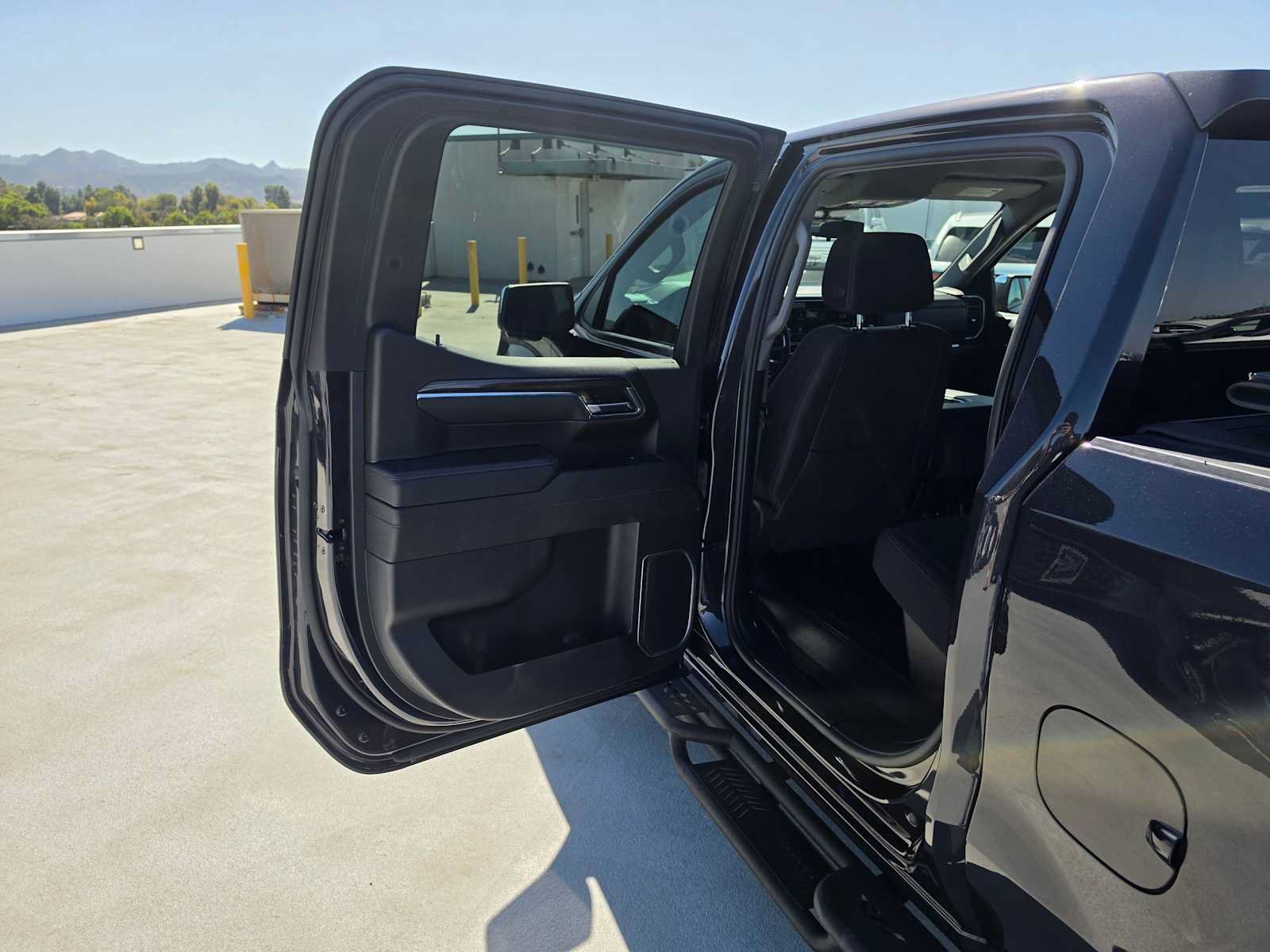 Used 2024 Chevrolet Silverado 1500 LT w/ Safety Package AWD/4WD image 15