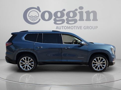 Certified 2024 GMC Acadia Denali w/ Super Cruise Package AWD/4WD image 6