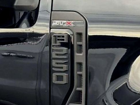 Used 2024 Ford F250 XL w/ STX Appearance Package image 20