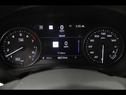 Used 2022 Cadillac XT4 Premium Luxury w/ Technology Package AWD/4WD image 8