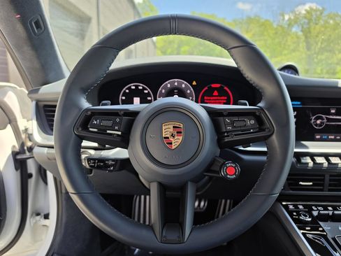 Certified 2025 Porsche 911 Carrera 4 GTS AWD/4WD image 28