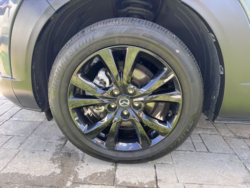 Certified 2024 MAZDA CX-30 AWD 2.5 S w/ Preferred Package image 11