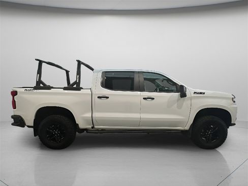 Used 2020 Chevrolet Silverado 1500 LT Trail Boss image 8