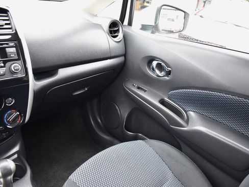Used 2015 Nissan Versa Note SV FWD image 15