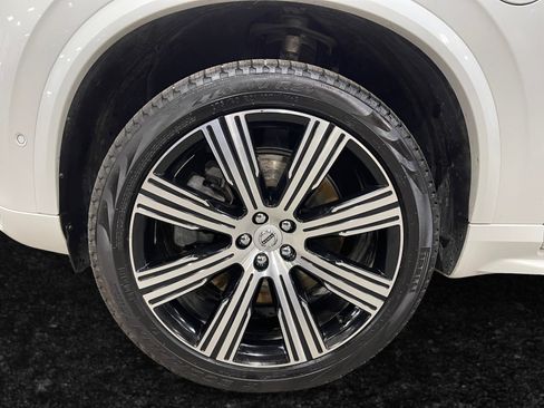 Used 2024 Volvo XC90 T8 Ultimate image 15
