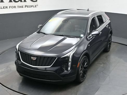 Used 2023 Cadillac XT4 Luxury w/ Cold Weather Package FWD image 51