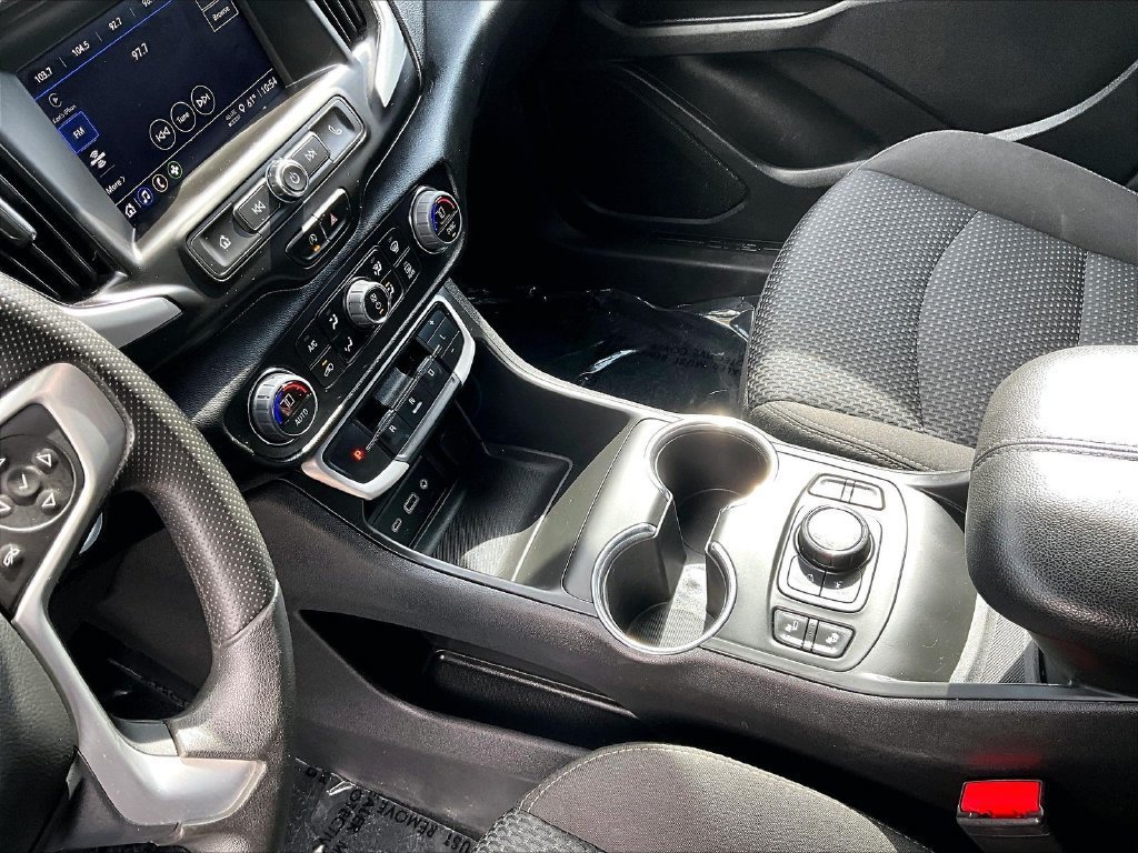 Used 2023 GMC Terrain SLE w/ Driver Convenience Package AWD/4WD image 14