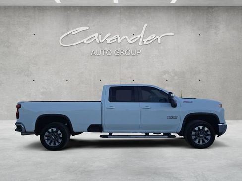 Used 2024 Chevrolet Silverado 3500 LT w/ Texas Edition AWD/4WD image 17
