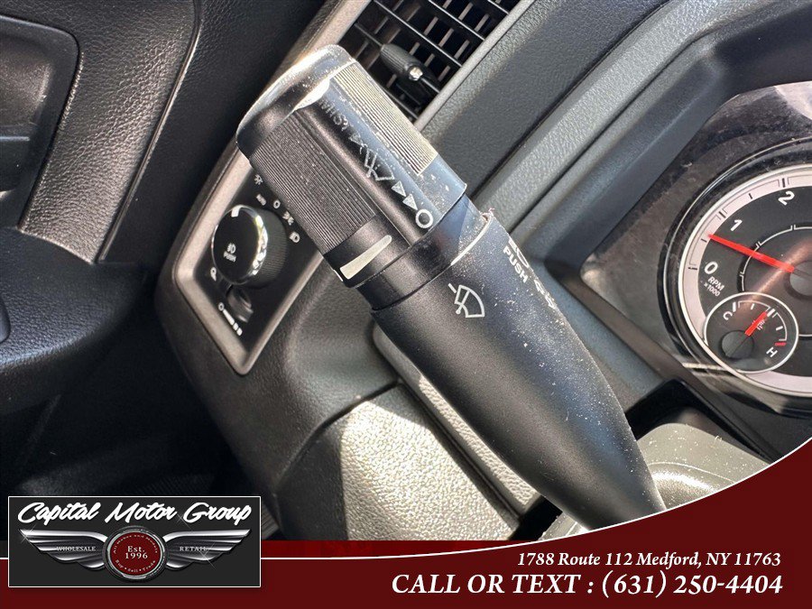 Used 2018 RAM 1500 Express w/ Express Value Package AWD/4WD image 17