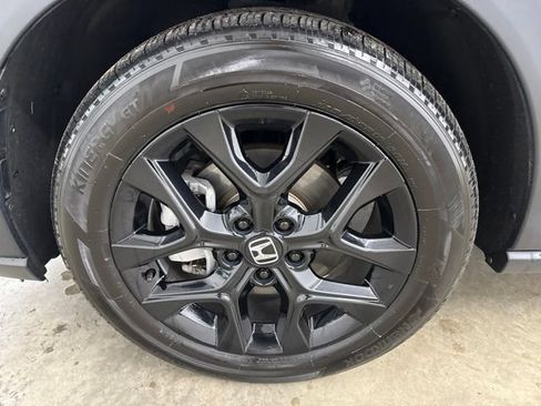 Used 2024 Honda HR-V Sport image 9