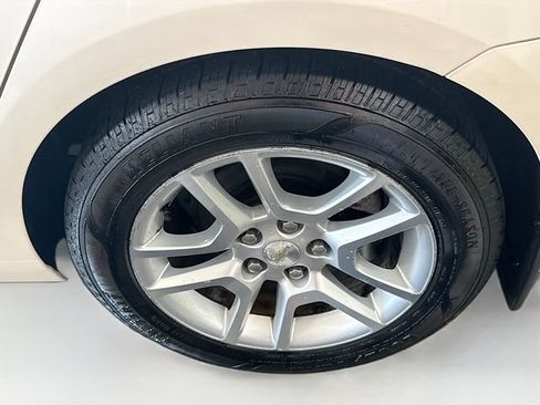 Used 2014 Chevrolet Malibu LT FWD image 28