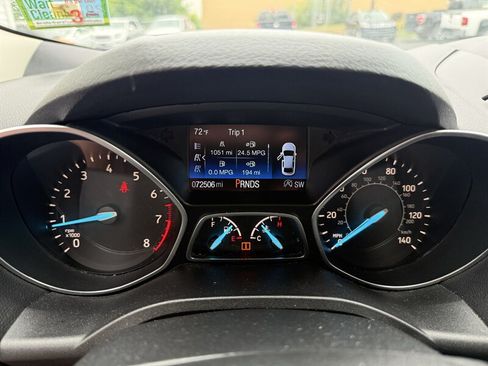 Used 2018 Ford Escape SEL FWD image 11