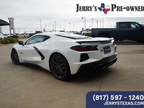 Used 2023 Chevrolet Corvette Stingray Premium Cpe image 2