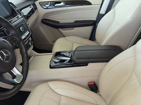 Used 2018 Mercedes-Benz GLE 350 image 23