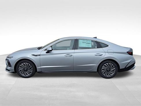 New 2025 Hyundai Sonata SEL FWD image 5