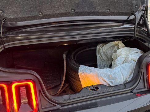 Used 2013 Ford Mustang GT Premium w/ Electronics Pkg image 17