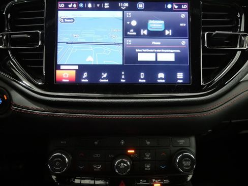 Used 2025 Dodge Durango GT AWD/4WD image 20