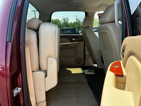 Used 2013 Chevrolet Silverado 2500 LTZ w/ LTZ Plus Package RWD image 32